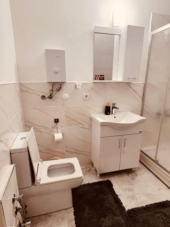Alper Bey Homes Анталия Екстериор снимка